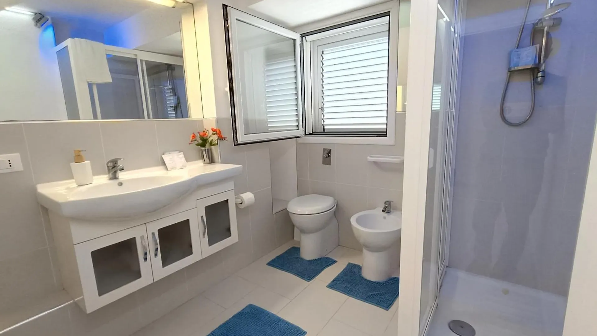 Villa Luxury Lascari A 2 Passi Dal Mare Italia