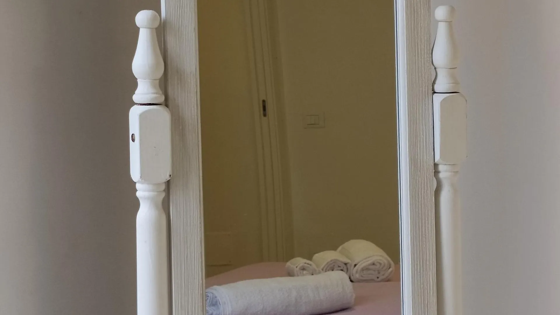 Villa Luxury Lascari A 2 Passi Dal Mare