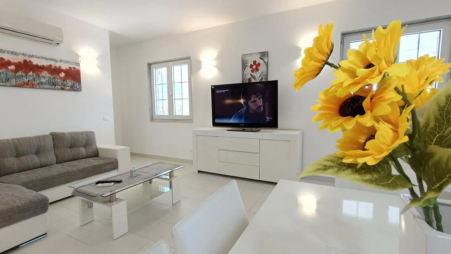 Villa Luxury Lascari A 2 Passi Dal Mare Italia