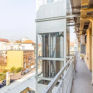 Modern In Next To Metro M5 - Sarca 73 Appartamento Milano